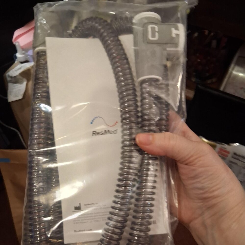 New Sealed ResMed heated  hose Tube 37296